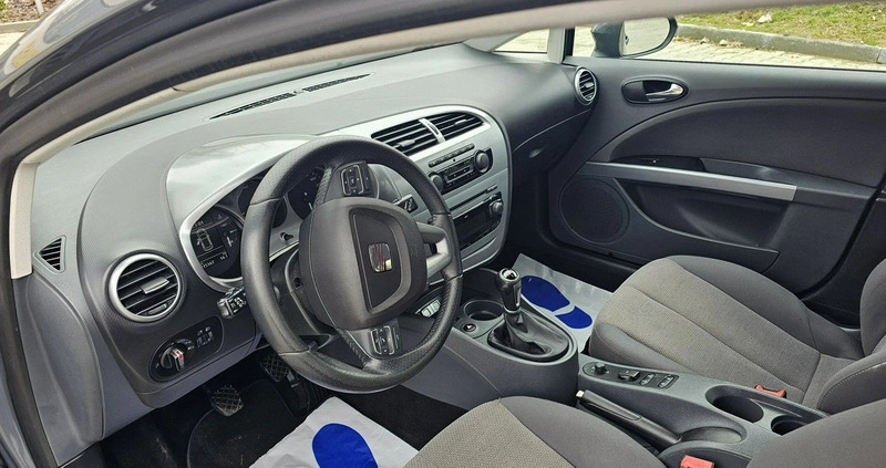 Seat Leon cena 22900 przebieg: 209000, rok produkcji 2010 z Krosno Odrzańskie małe 232